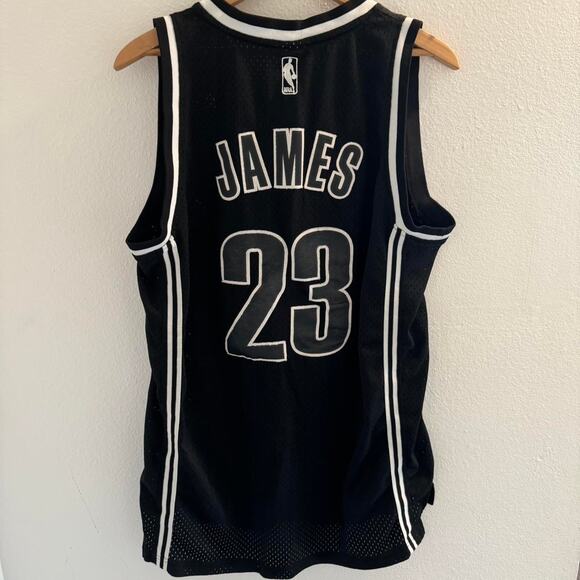 Reebok Y2K Lebron James Cleveland Cavs Swingman Blackout Jersey Men's Medium - Picture 2 of 8